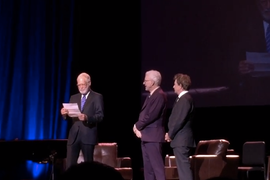 David Letterman Comes Out of Retirement to Roast Donald Trump With Top 10 List (Video)