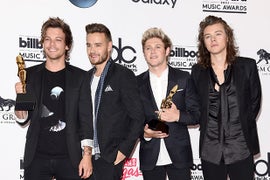 One Direction Releases First Single Without Zayn Malik: Listen to ‘Drag Me Down’ (Audio)