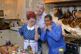 Paula Deen Deletes Twitter Picture of Her Son Bobby in Brownface, Fires Social Media Manager