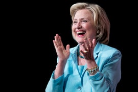 Hillary Clinton Cracks Snapchat Joke About Email Scandal: ‘Messages Disappear All By Themselves’ (Video)