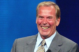 Peter Jennings Gets Touching Tribute From ABC News 10 Years After Death (Video)