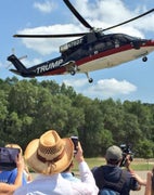 Donald Trump Helicopters Into Iowa to Blast ‘Puppet’ Jeb Bush and Iraqi ‘Crooks’
