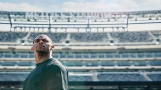 Showtime Sets Fall Premieres for Victor Cruz Documentary, Notre Dame Football Docuseries