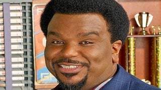 ‘Mr. Robinson’ Review: ‘Office’ Star’s NBC Sitcom Fails to Find Its Voice