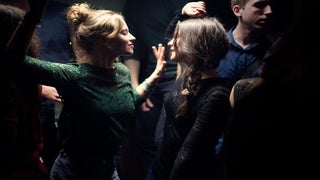 ‘Breathe’ Review: Melanie Laurent’s Tale of Friendship Gone Wrong Is One of 2015’s Best Films