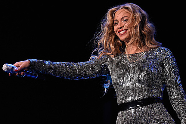 Beyonce S Charity Donating 500 000 To Families Facing Eviction