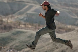 ‘Gravity’ Writer’s ‘Desierto’ Trailer Finds Jeffrey Dean Morgan Hunting Mexican Immigrants (Video)