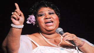 Aretha Franklin’s 10 Best Live Performances, From ‘Respect’ to ‘Rolling in the Deep’ (Videos)