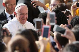 Pope Francis to Play Himself in Family Film ‘Beyond the Sun’