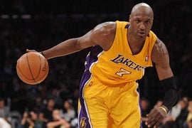 Lamar Odom Makes More Progress, Now ‘Texting’ and ‘Speaking Sentences’