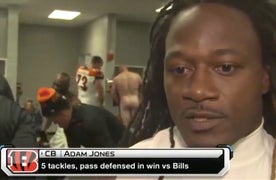 NFL Network Interviews Player as Naked Teammates Stand Behind Him (Video)