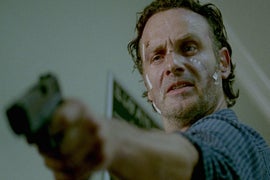 ‘Walking Dead’ Stars Lighten Up in New Blooper Reel Leaked Online (Video)