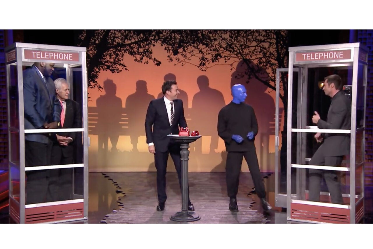 'The Voice' Coaches Sing Karaoke with Jimmy Fallon (Video)