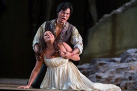 Opera ‘Il Trovatore’ Tops Eli Roth’s ‘Green Inferno,’ ‘The Walk’ at Box Office