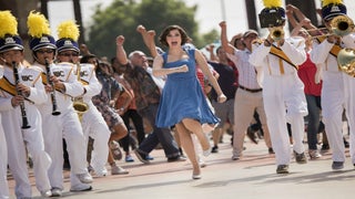‘Crazy Ex-Girlfriend’ Review: CW’s New Musical Comedy Flirts With Brilliance