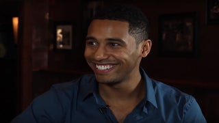 ‘Once Upon a Time’ Star Elliot Knight Reveals ‘Career Goal’ of Playing James Bond (Video)