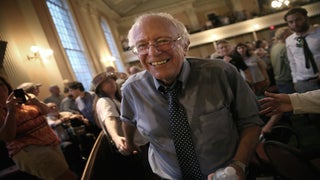Bernie Sanders’ Hollywood Support Surges, But Can He Steal Hillary Clinton’s Spotlight?