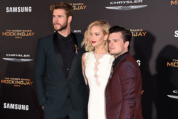 Mockingjay - Part 2 premiere