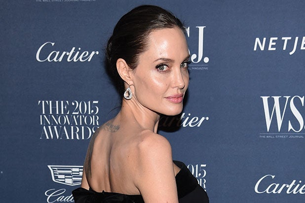 Angelina Jolie Xxx Hd - Angelina Jolie Says It's 'Tragic and Shameful' That Syrian Refugees Still  Can't Return Home