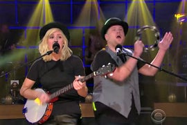 James Corden, Ellie Goulding Perform ‘Love Me Like You Do’ in 8 Musical Genres (Video)