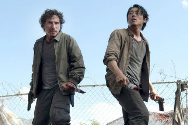 the_walking_dead-glenn-alive-dead