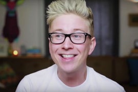 Meet The Coolest YouTube Stars at VidCon (Videos)