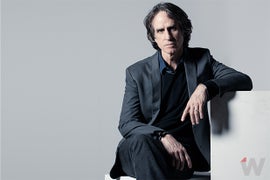 Jay Roach Boards Sci-Fi Romance ‘Intelligent Life’