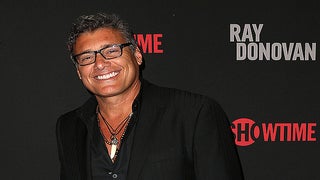 ‘Ray Donovan’ Star Steven Bauer Talks Hillary Clinton: ‘I Don’t See Her as a Commander-in-Chief’ (Exclusive)