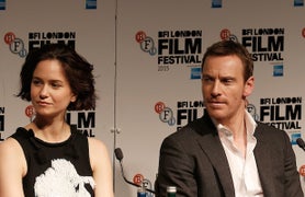 Ridley Scott Casts Katherine Waterston as Female Lead in ‘Alien: Covenant’