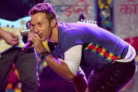 Watch Ariana Grande and Coldplay Cover Oasis at ‘One Love Manchester’