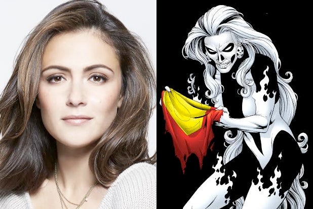 Supergirl' Casts 'Chasing Life' Star Italia Ricci in Recurring Role