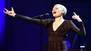 Watch the New Year’s Eve Ball Drop Livestream From Times Square Featuring Jessie J (Video)