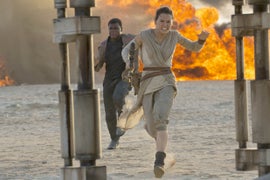 ‘Star Wars: The Force Awakens’ Topples Another Record With $100 Million-Plus Friday