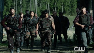 ‘The 100’ Extended Trailer Teases Everyone at War (Video)