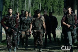 ‘The 100’ Extended Trailer Teases Everyone at War (Video)