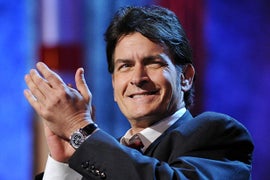 Charlie Sheen Apologizes to Rihanna After Calling Her ‘That B—-‘
