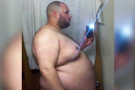 Security Guard Turns to TLC’s ‘Skin Tight’ After Shedding 200 Pounds in a Year (Exclusive Video)