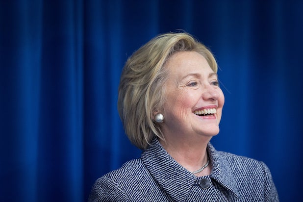 Hillary Clinton Heads to Los Angeles for Fundraisers