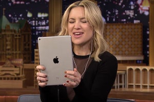 Kate Hudson plays Dubsmash on Fallon