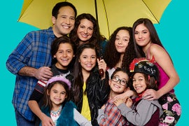 Behind the Scenes With Jenna Ortega and Cast of ‘Stuck in the Middle’ (Exclusive Photos)