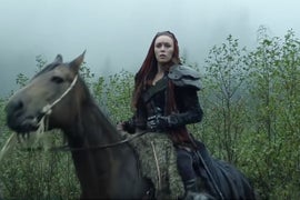 ‘The 100’ Star Alycia Debnam-Carey on Lexa’s Return: ‘I Can’t Wait to Kick Some Ass’