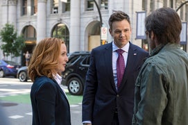 Fox Banks on ‘X-Files’ to Upstage Coldplay, Beyonce During Super Bowl 50 Halftime Show