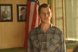 ‘11.22.63’ Star Daniel Webber on Playing Lee Harvey Oswald