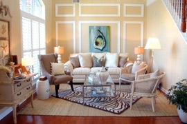 HGTV Renews ‘Beachfront Bargain Hunt’, ‘Island Hunters’, 4 Other Fantasy Lifestyle Shows