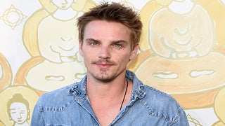 CW’s ‘Frequency’ Reboot Casts Riley Smith in Dennis Quaid Role