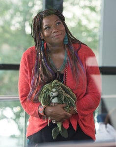 MiraclesFromHeaven_Latifah