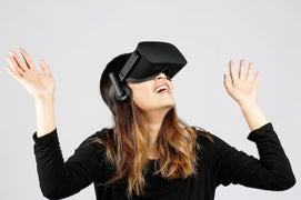 Oculus Rift Reviews: A Giant Leap for VR That Most People Shouldn’t Make