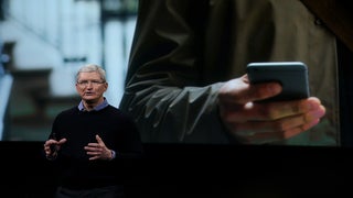 Apple Shrinks Its New iPhones, iPads