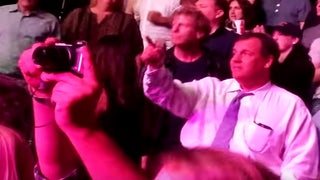 Watch Chris Christie Dance During Bruce Springsteen Concert (Video)