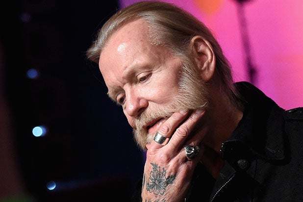 Gregg Allman's tour bus crashes Gregg Allman's tour bus crashes